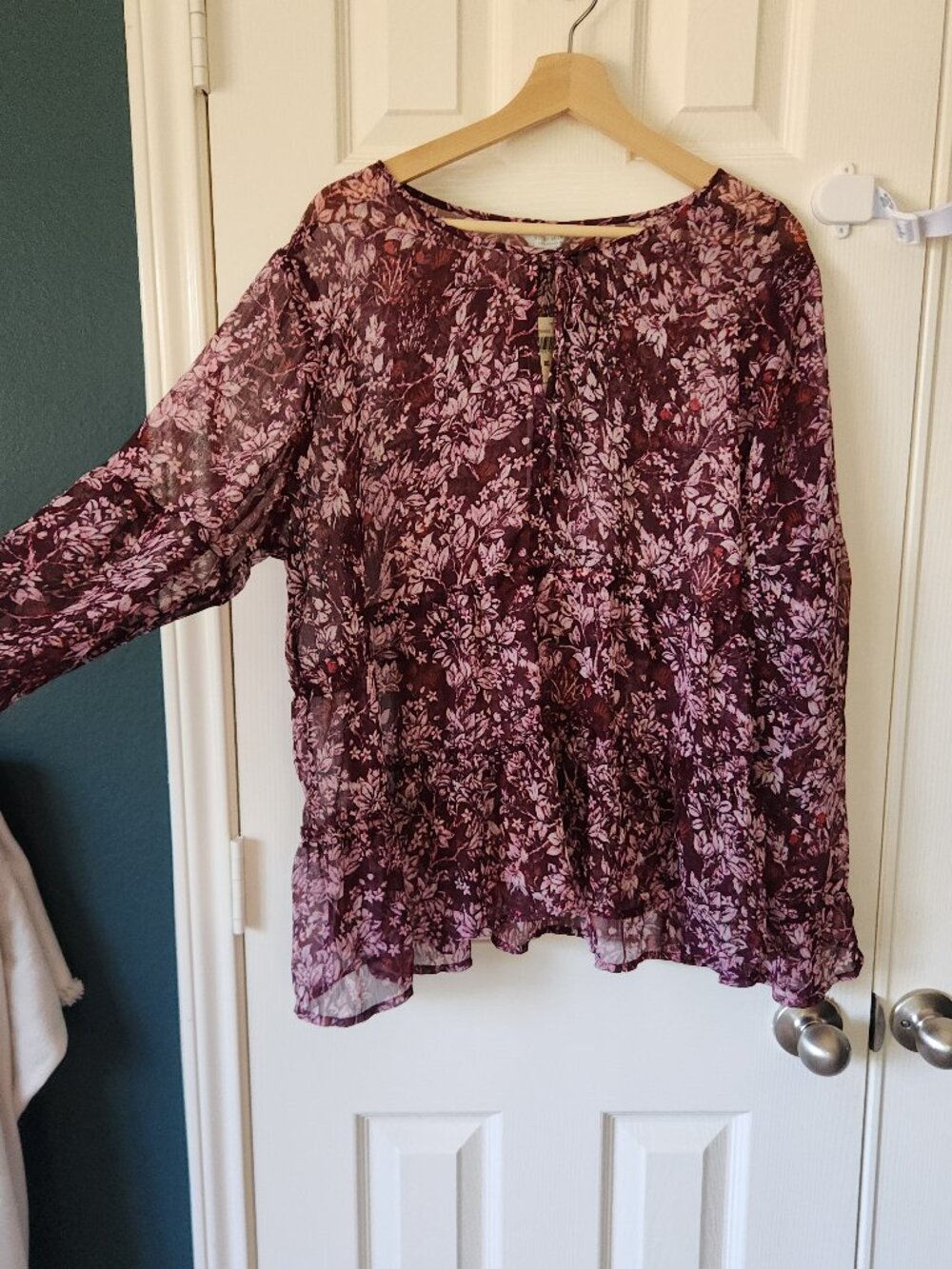 Lucky Brand Burgundy Floral Sheer Chiffon Keyhole Blouse